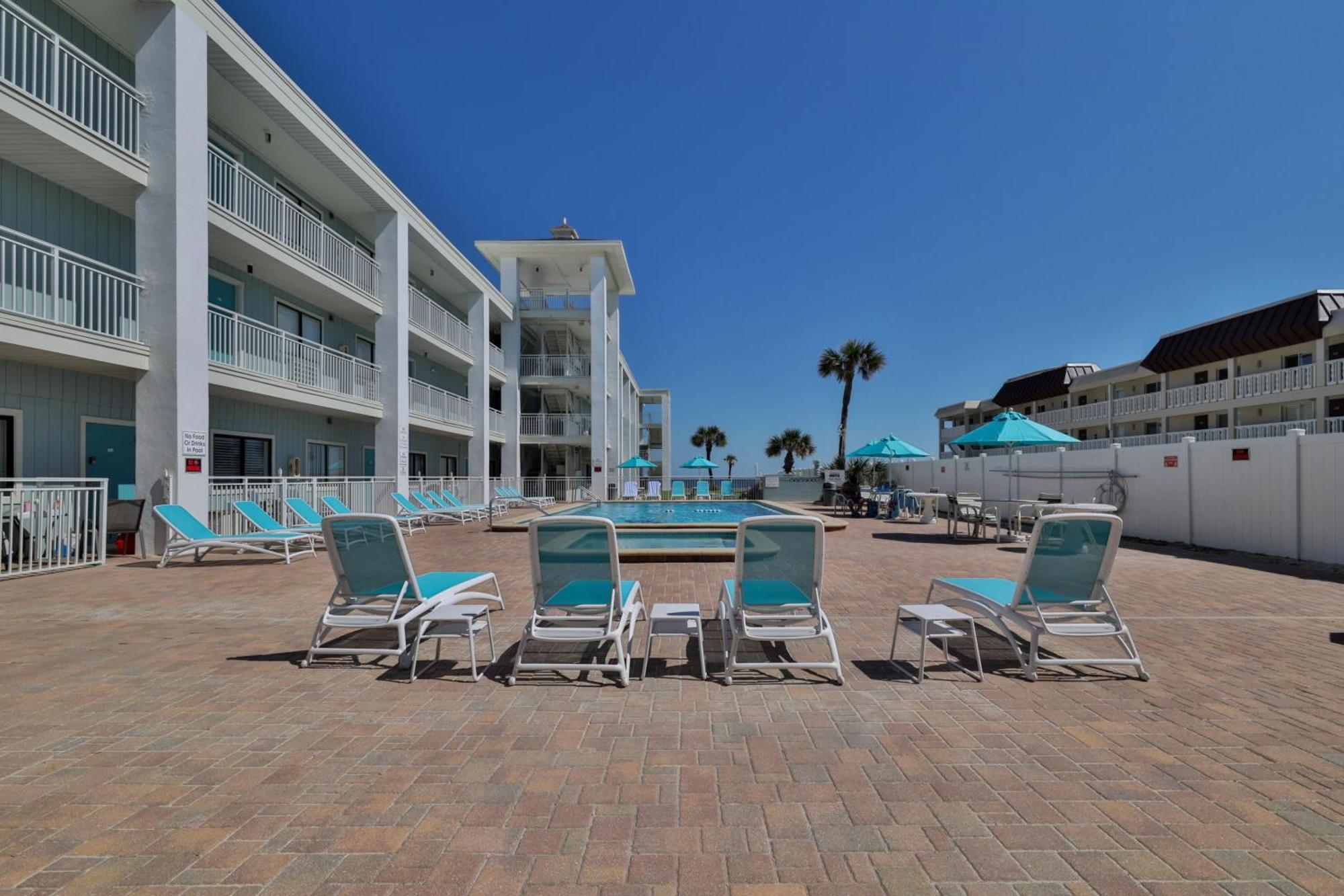 Coastal Waters 107 - A Studio Poolside Retreat New Smyrna Beach Exterior foto