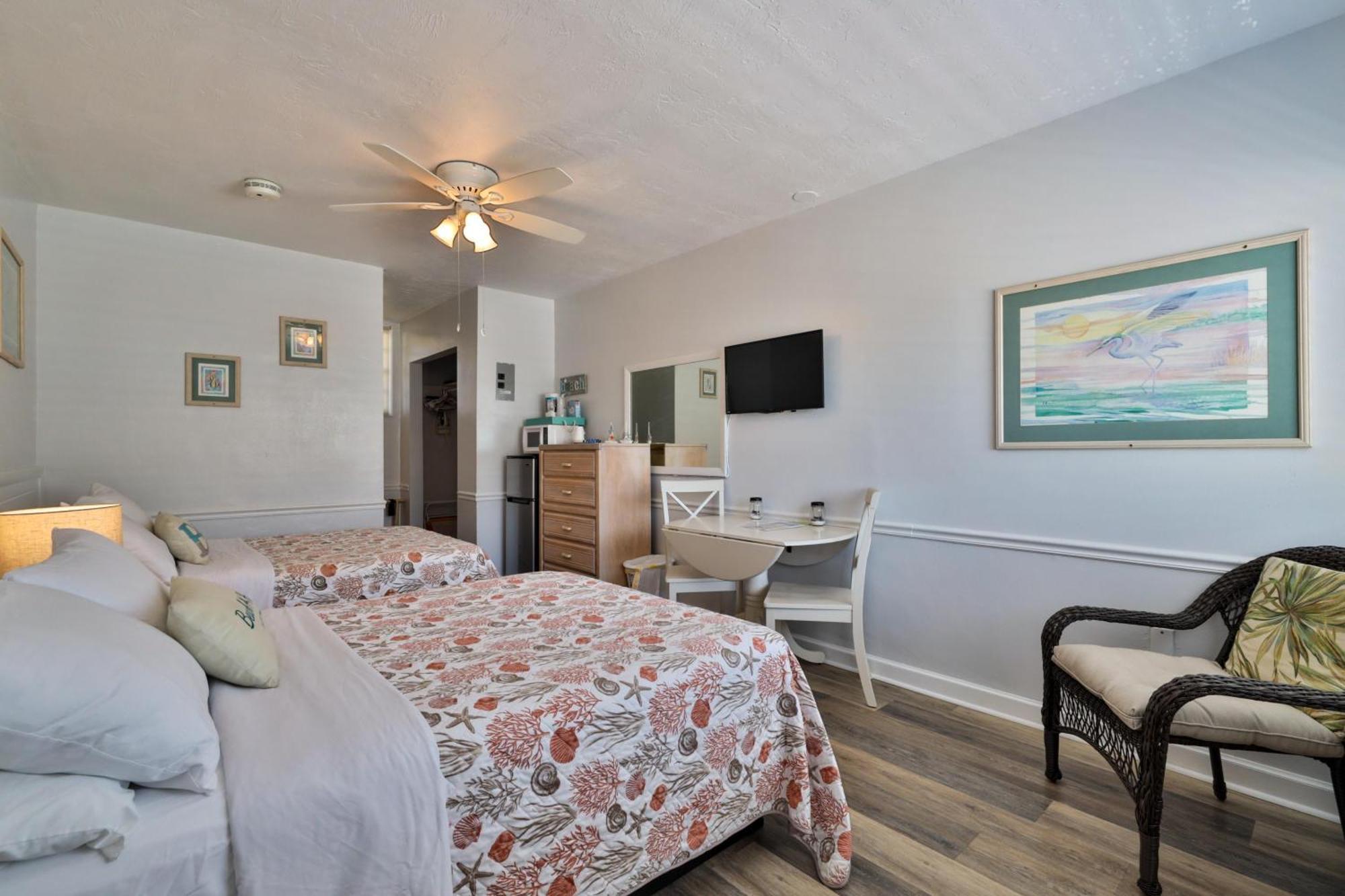 Coastal Waters 107 - A Studio Poolside Retreat New Smyrna Beach Exterior foto